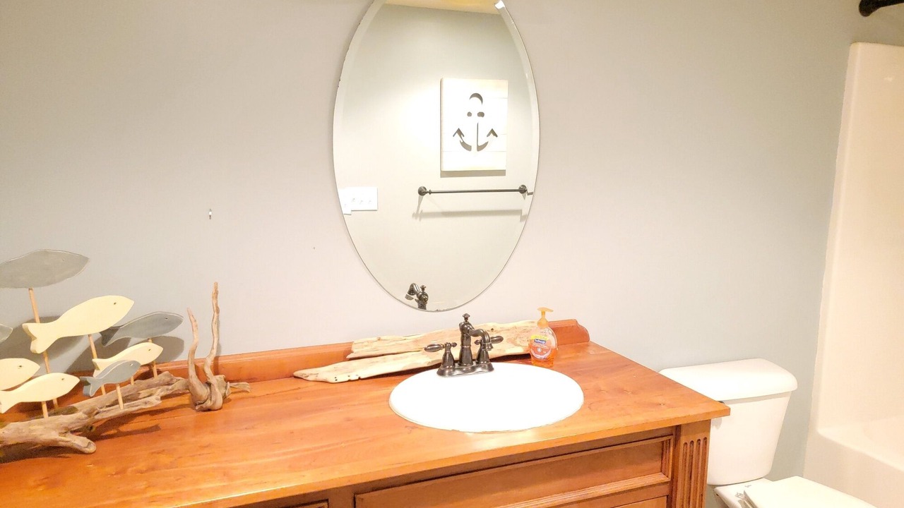 Photo of Bathroom in Ten Mile