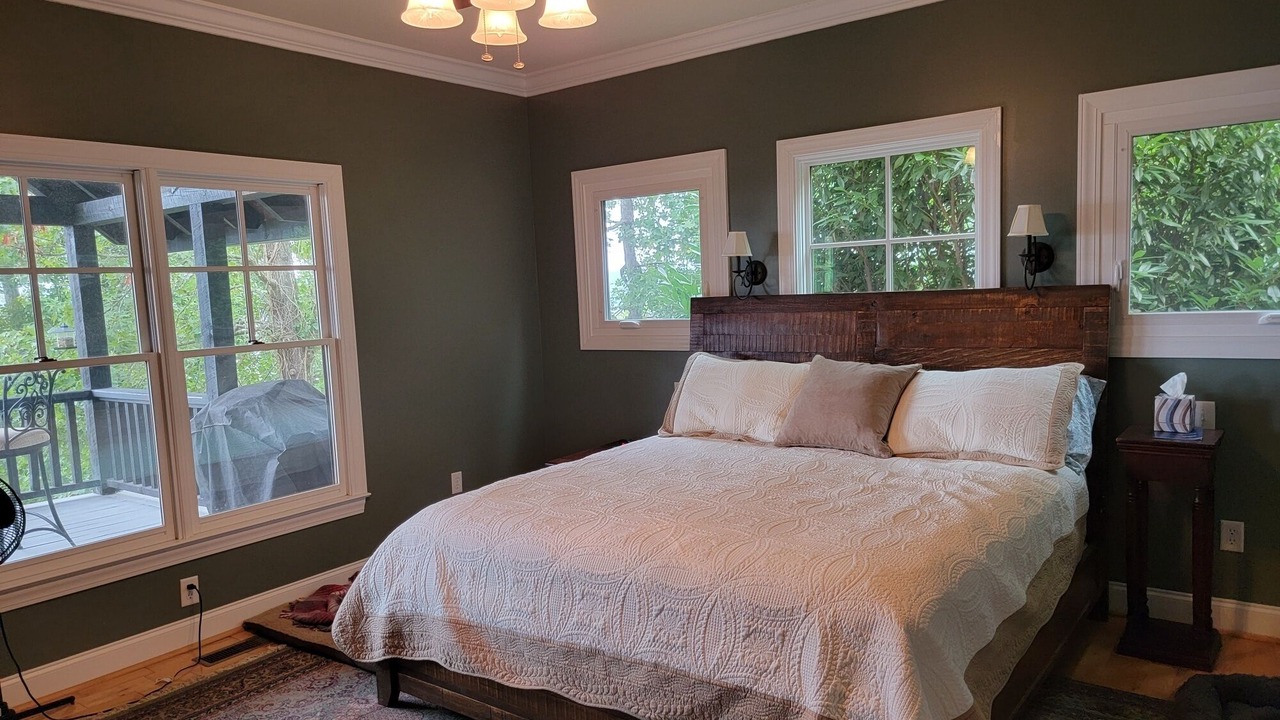 Photo of Bedroom in Ten Mile