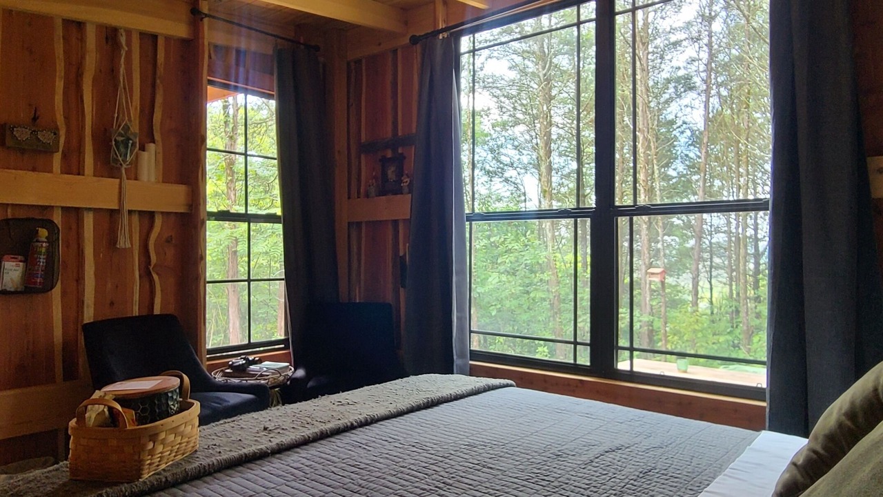 Photo of Bedroom in Mohawk