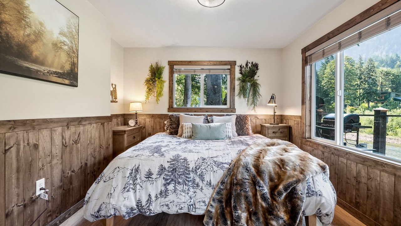 Photo of Bedroom in Gold Bar