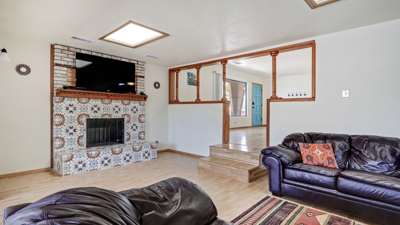 Photo of Livingroom in Rio Grande Blvd