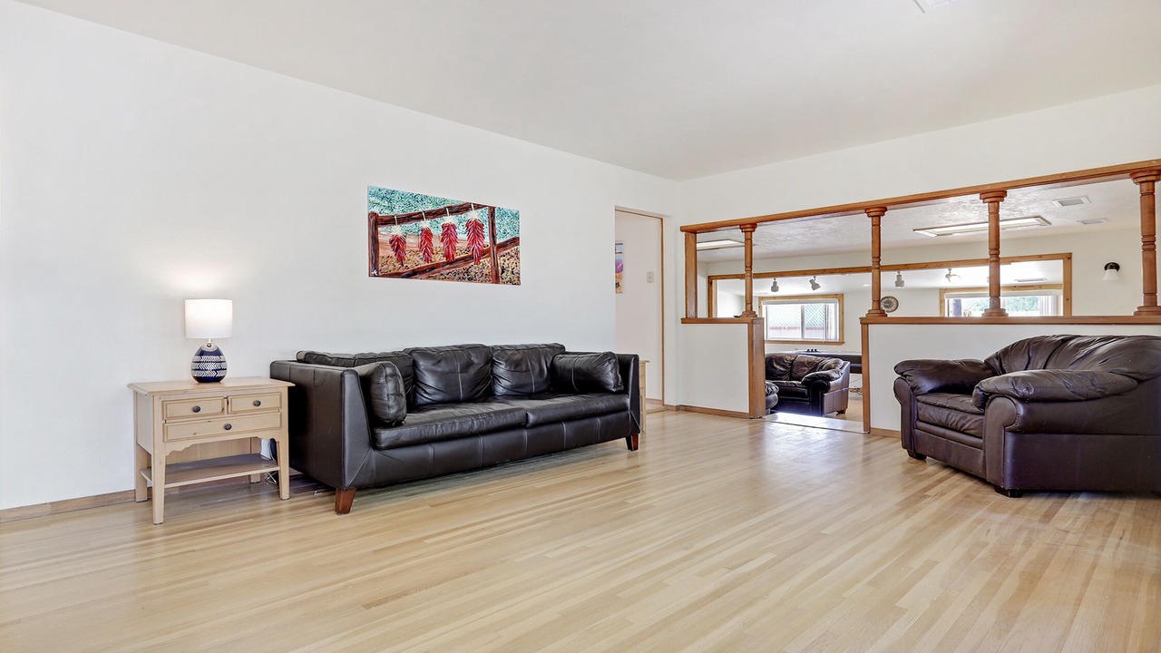 Photo of Livingroom in Rio Grande Blvd