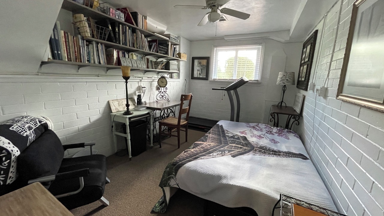 Photo of Bedroom in Ann Arbor