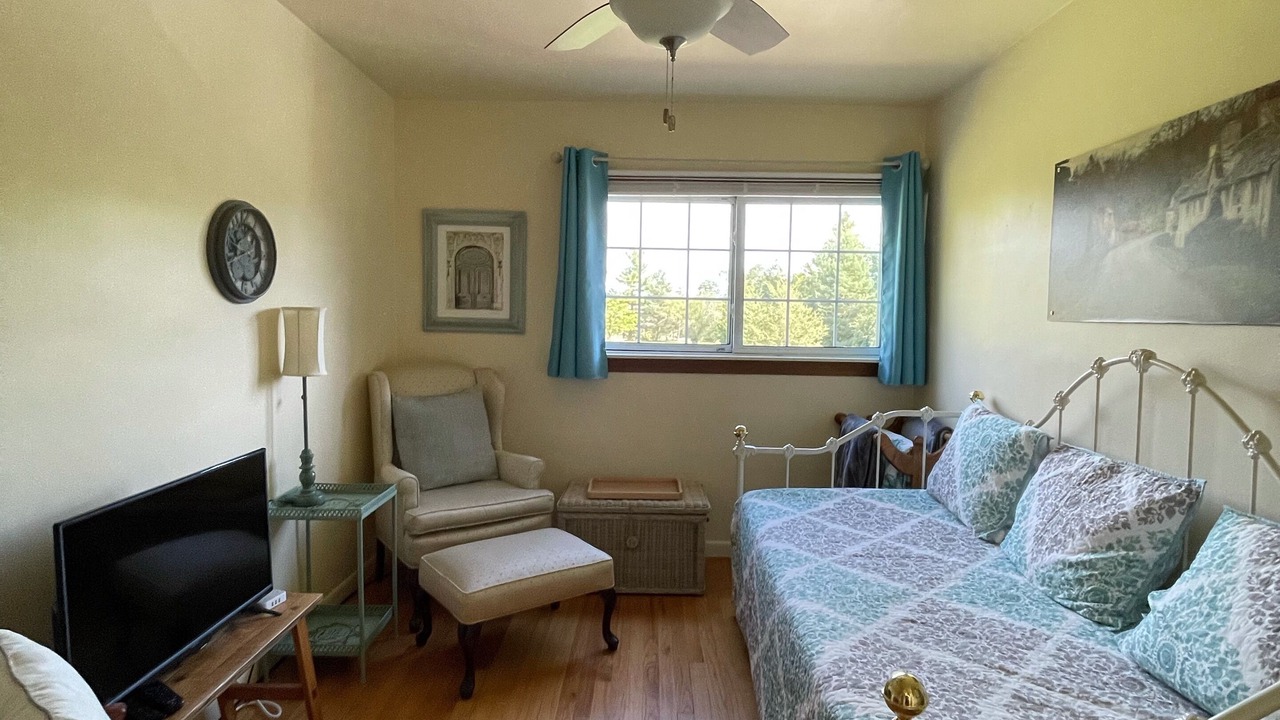 Photo of Bedroom in Ann Arbor