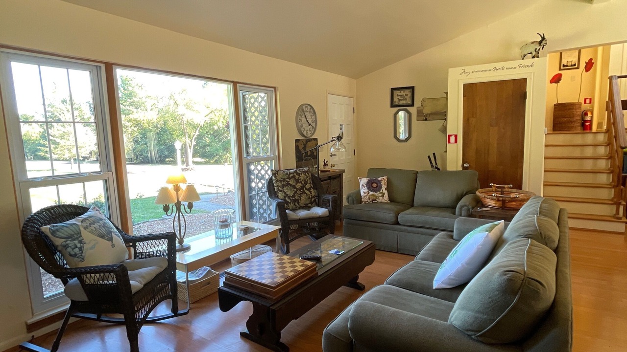 Photo of Livingroom in Ann Arbor