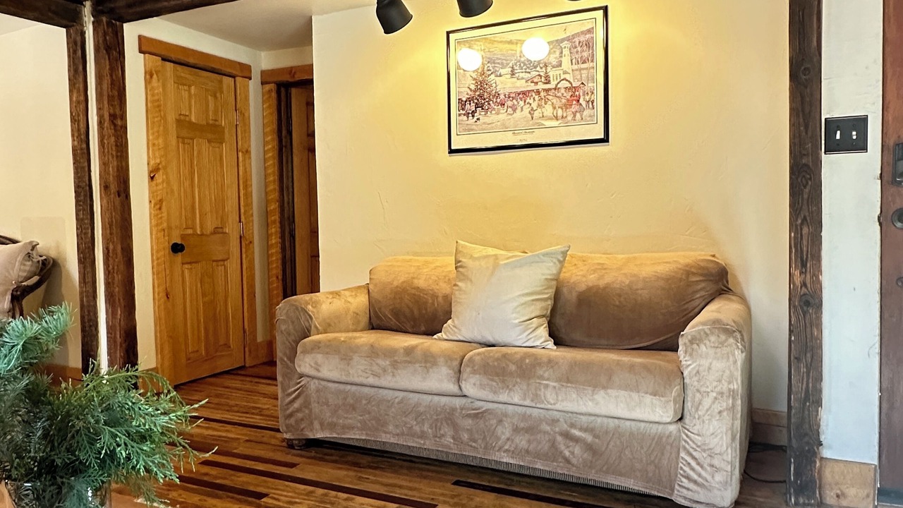 Photo of Bedroom in Historic District