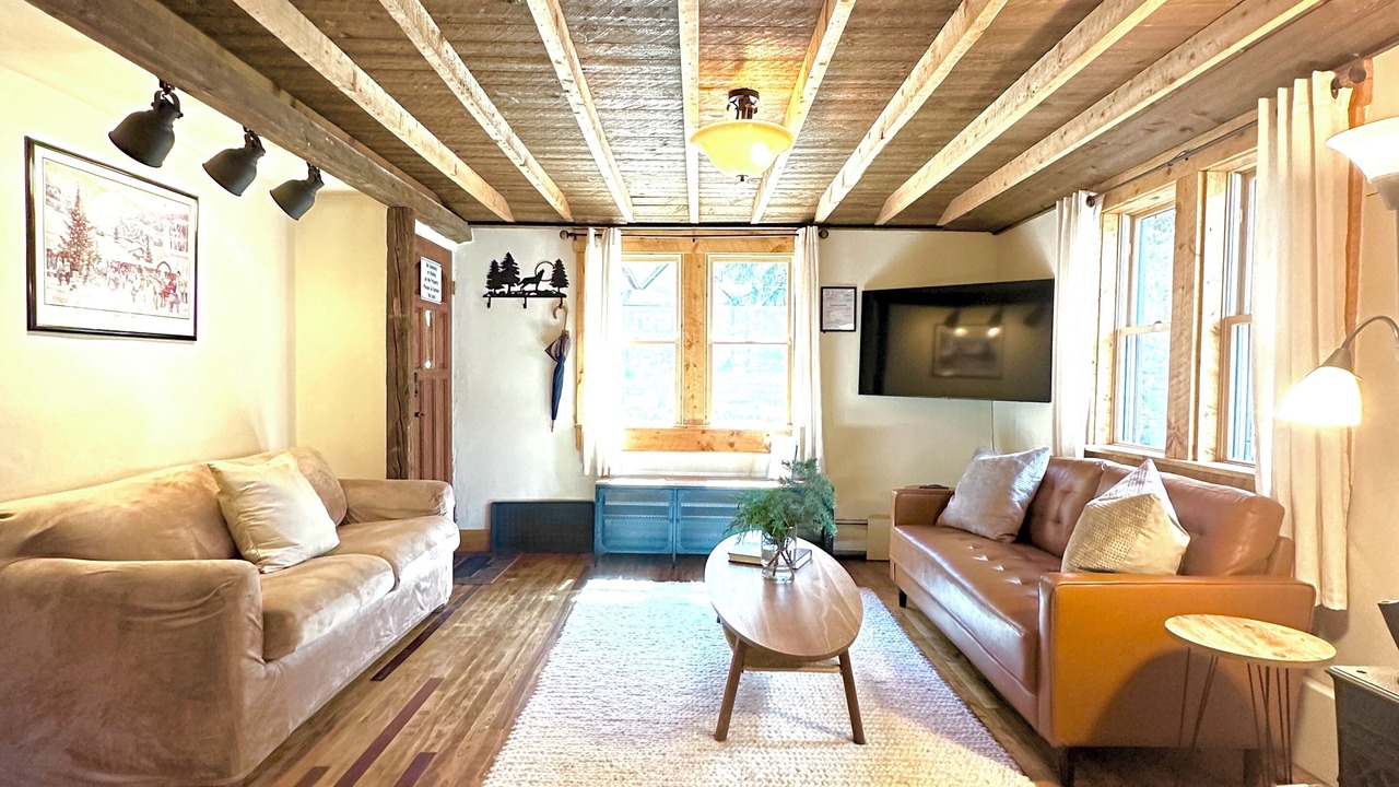 Photo of Bedroom in Historic District
