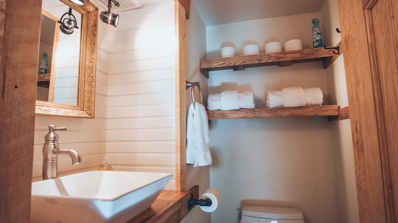 Photo of Bathroom in Historic District