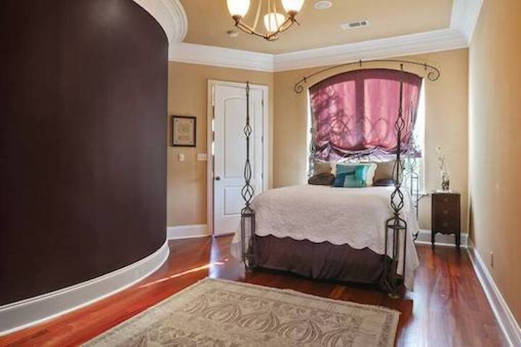Photo of Bathroom in Bonnabel Place