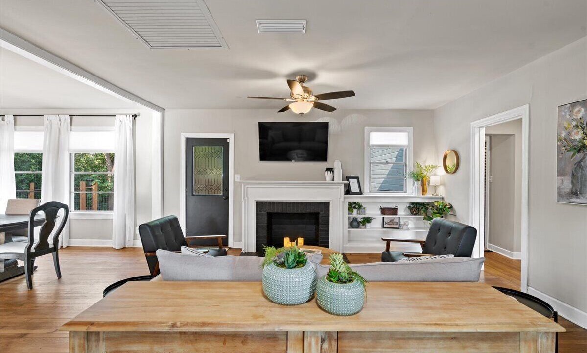 Photo of Livingroom in Georgetown