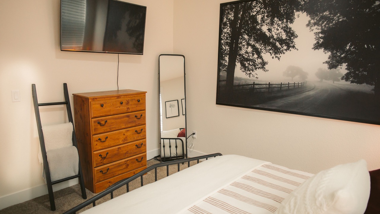 Photo of Bedroom in Oak Grove