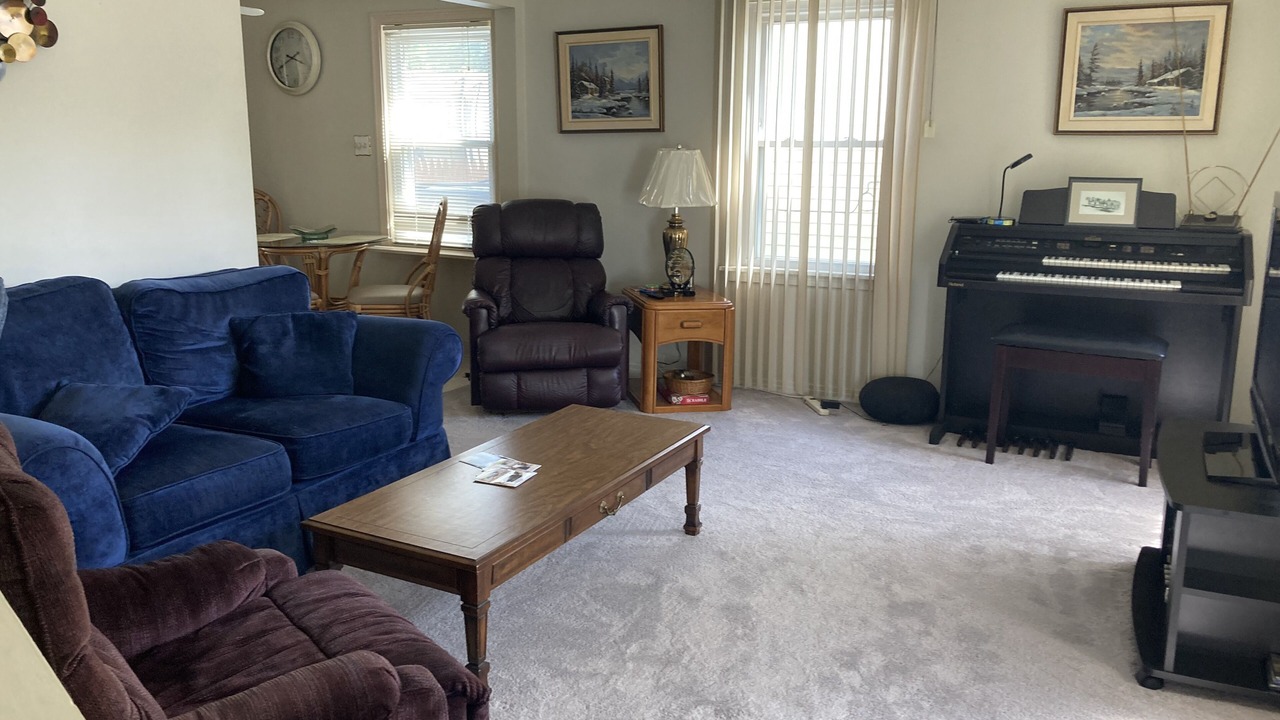 Photo of Livingroom in Lewiston