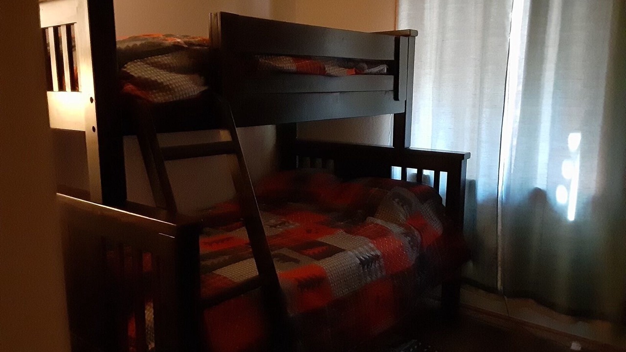Photo of Bedroom in Crestline
