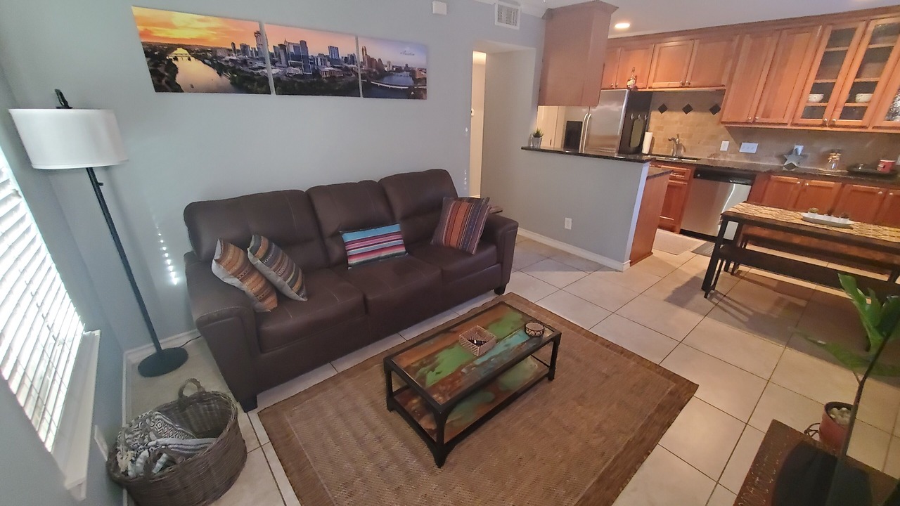 Photo of Livingroom in Hyde Park
