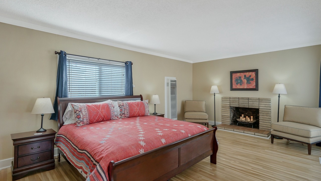 Photo of Bedroom in Nob Hill