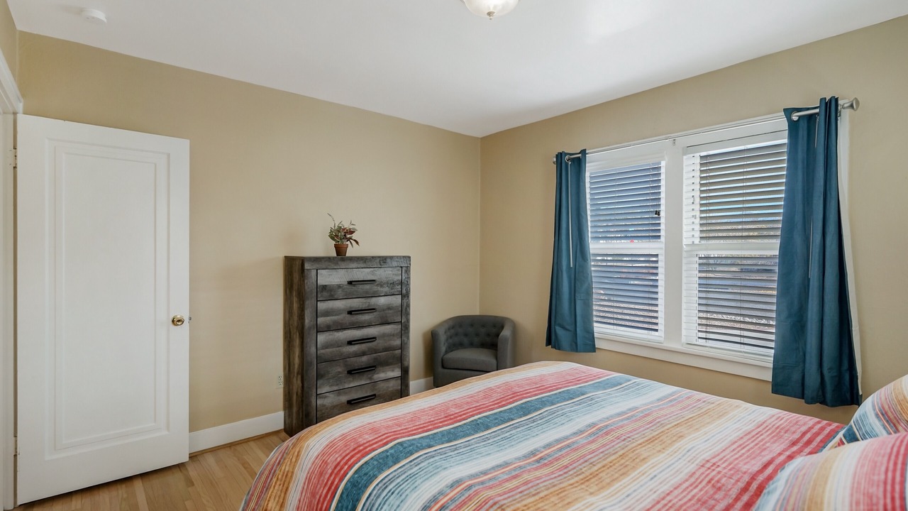 Photo of Bedroom in Nob Hill
