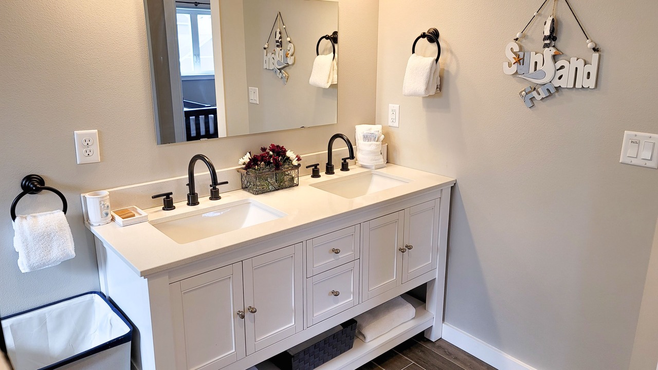 Photo of Bathroom in Netarts