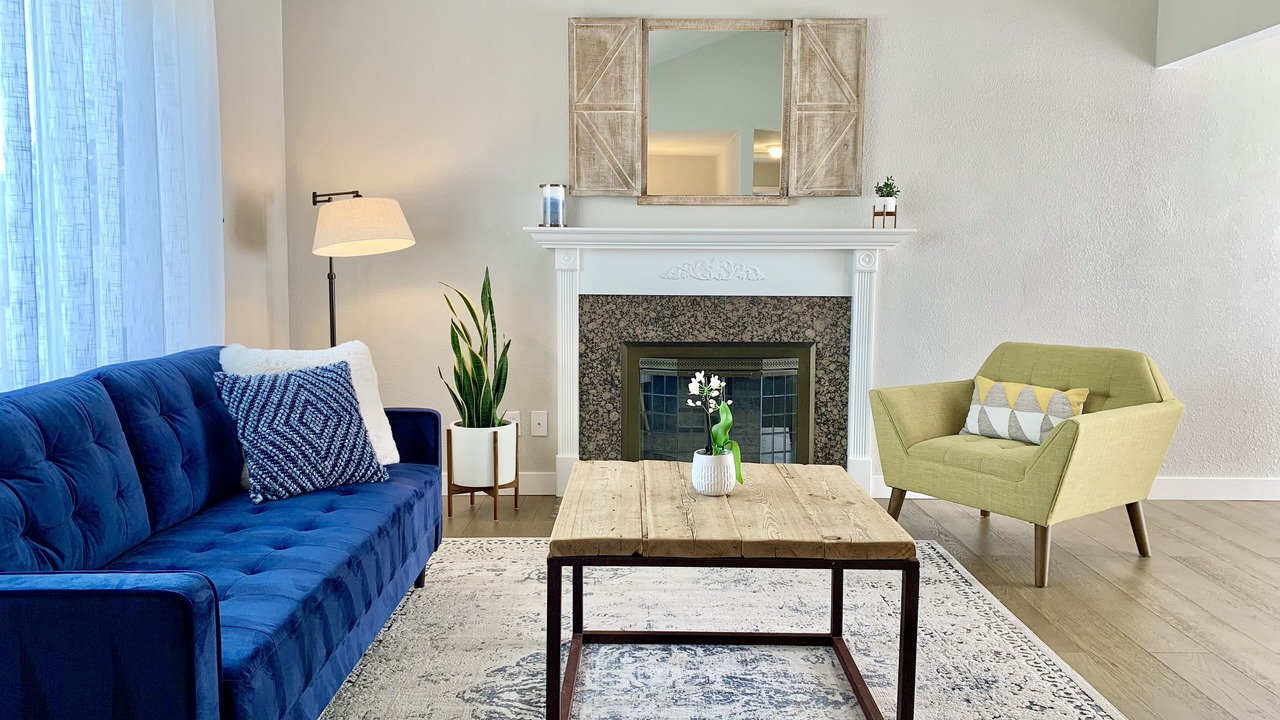 Photo of Livingroom in Broomfield