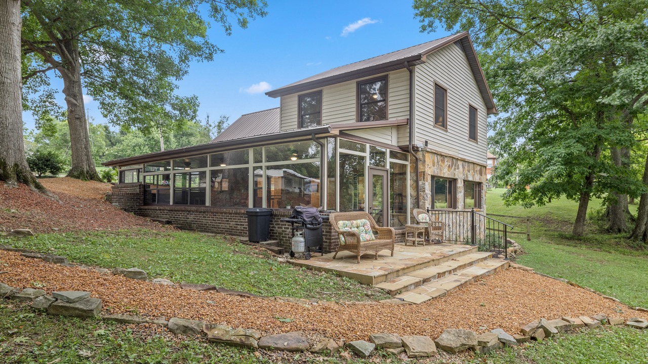 Photo of Outdoor in Loudon