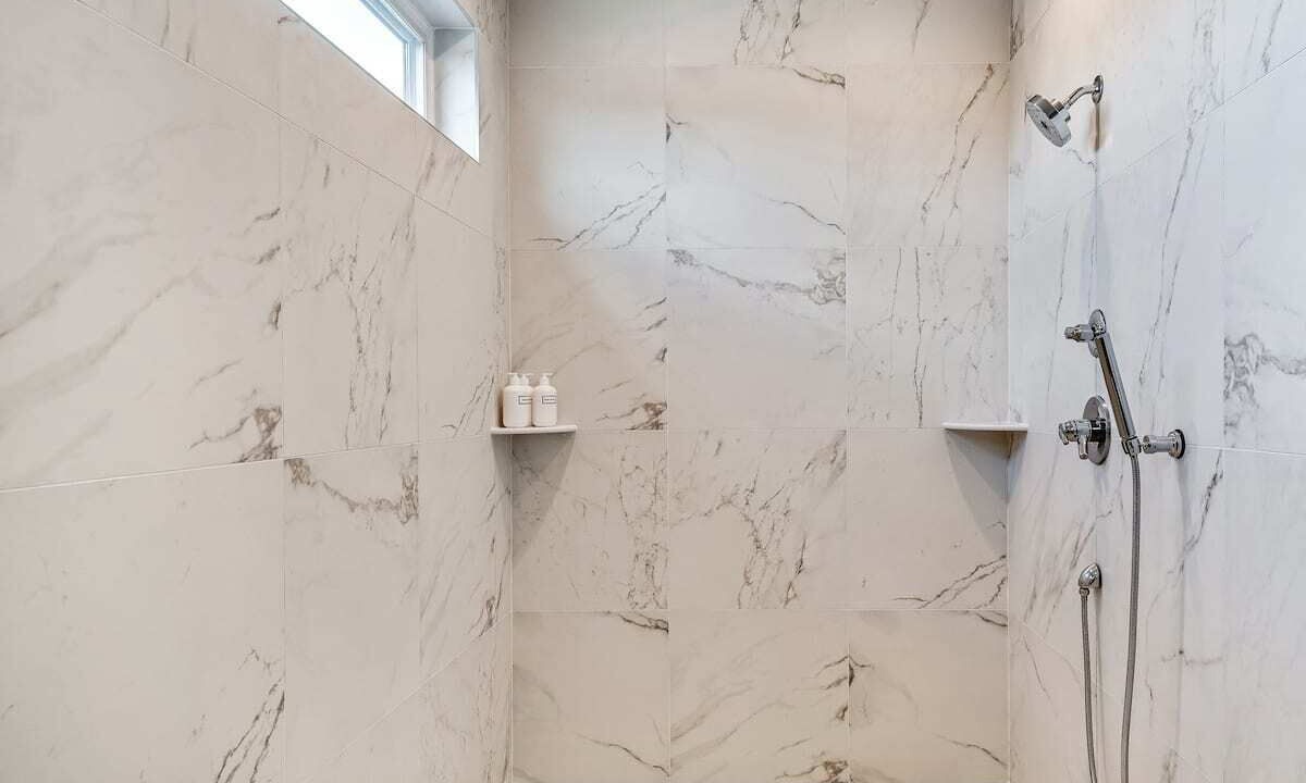 Photo of Bathroom in Point Breeze