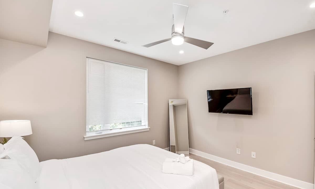 Photo of Bedroom in Point Breeze
