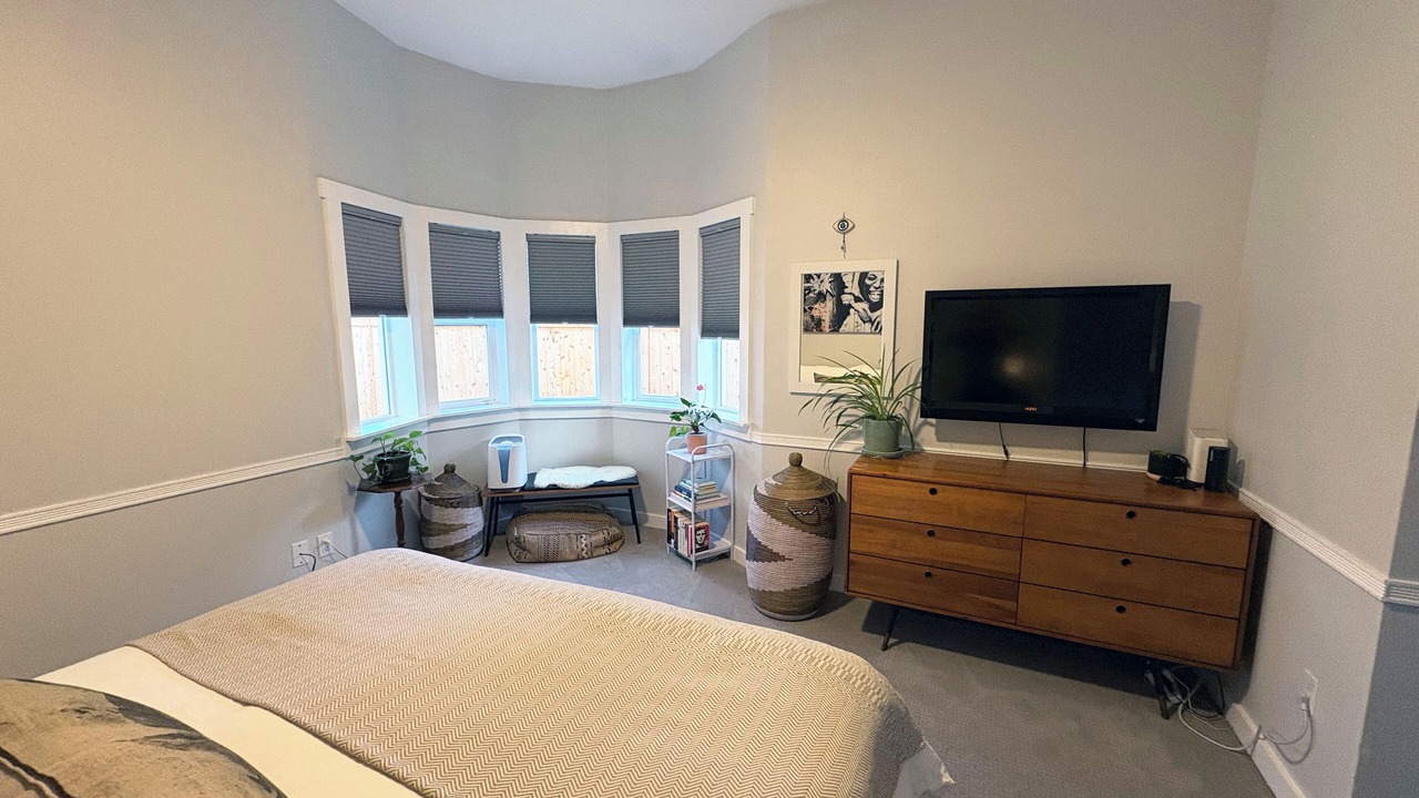 Photo of Bedroom in Lincoln Park