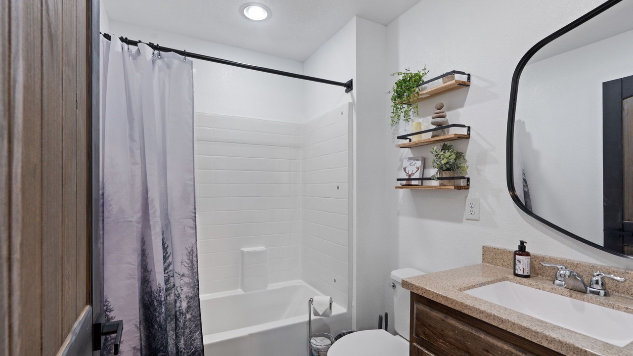 Photo of Bathroom in South Pittsburg