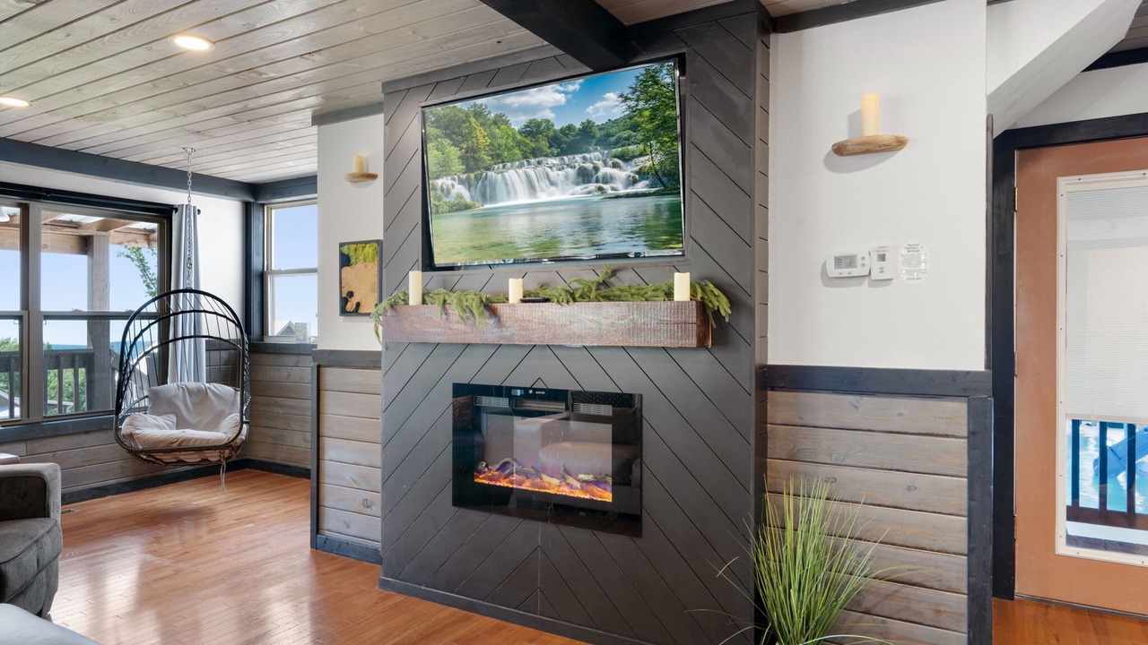 Photo of Livingroom in South Pittsburg