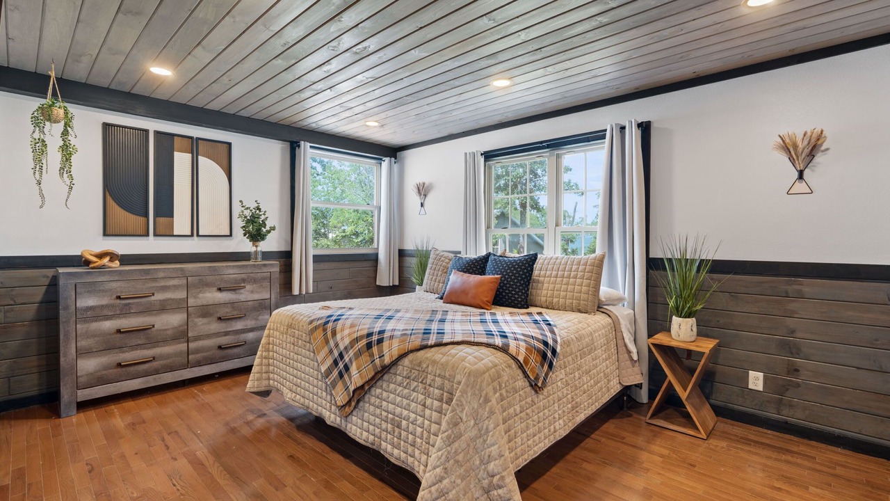 Photo of Bedroom in South Pittsburg