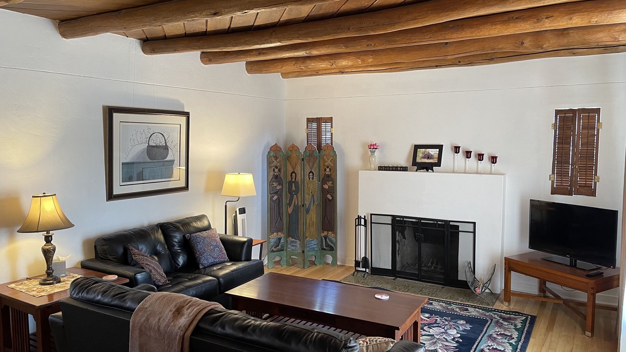 Photo of Livingroom in West Old Town