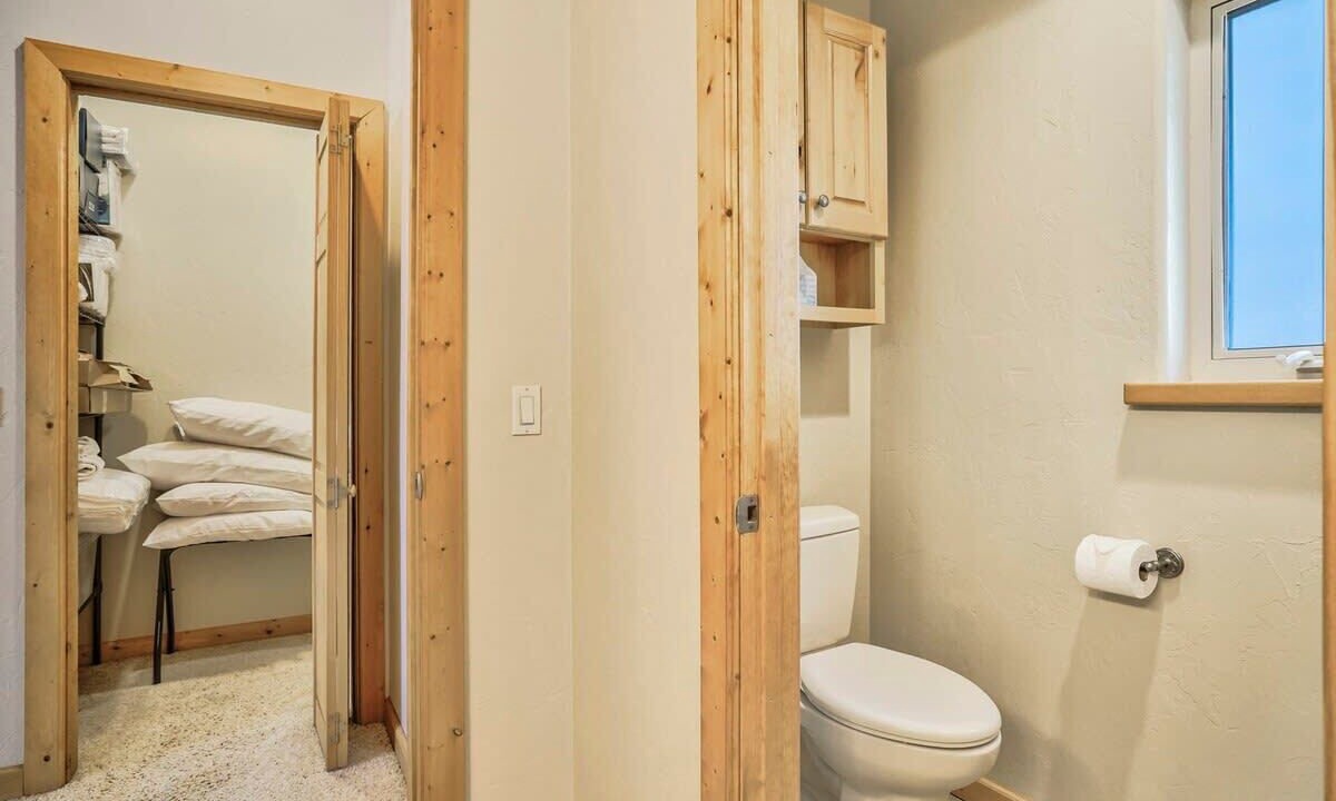 Photo of Bathroom in Woodland Park