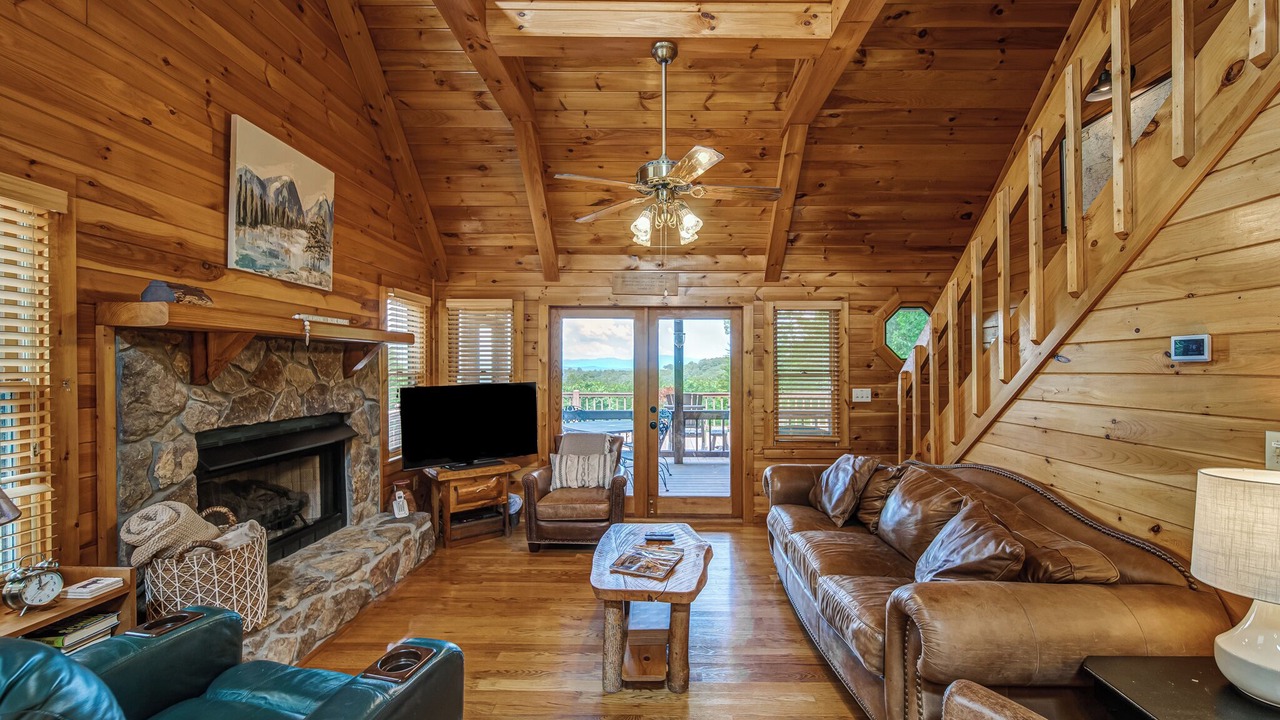 Photo of Livingroom in My Mountain