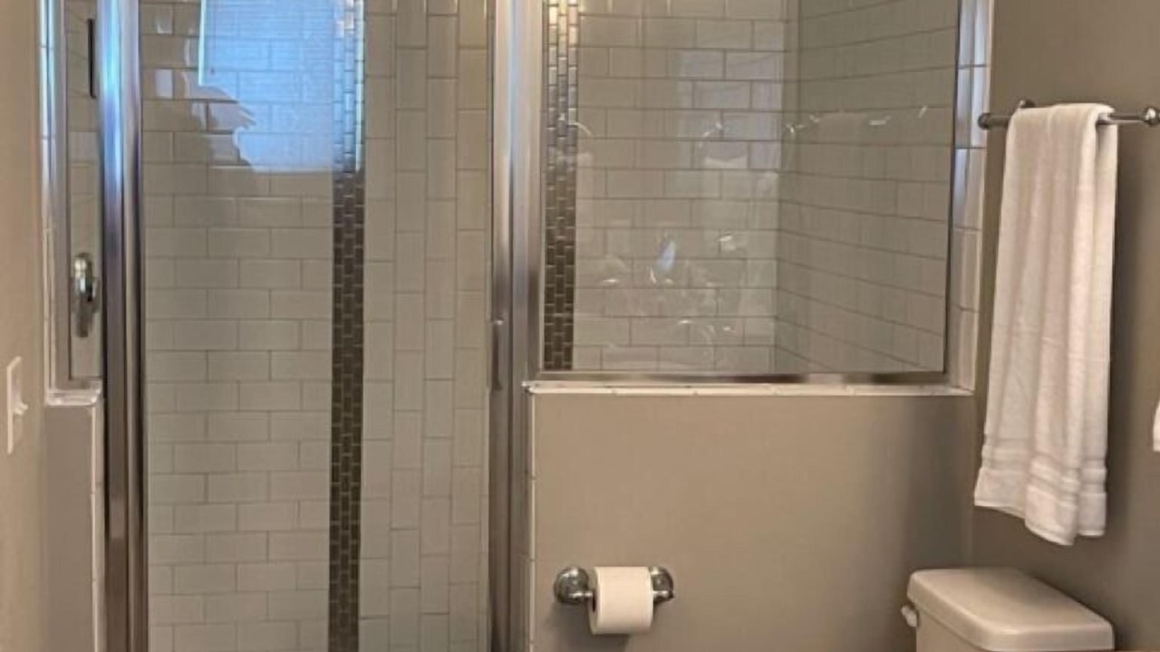 Photo of Bathroom in Salemtown