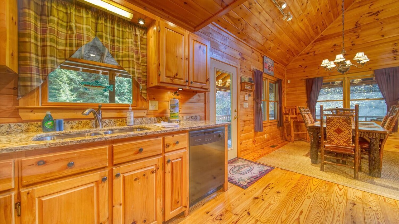 Photo of Kitchen in Suches