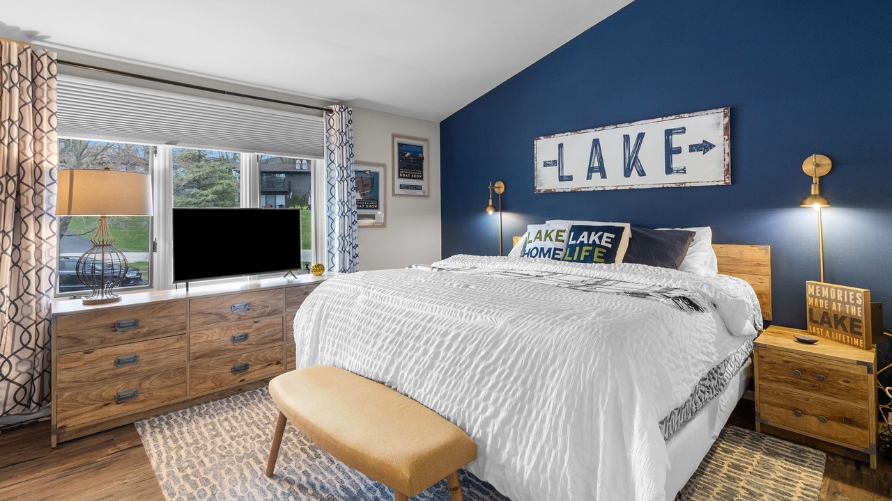Photo of Bedroom in Lake Geneva