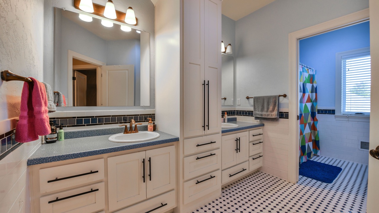 Photo of Bathroom in Wrightstown