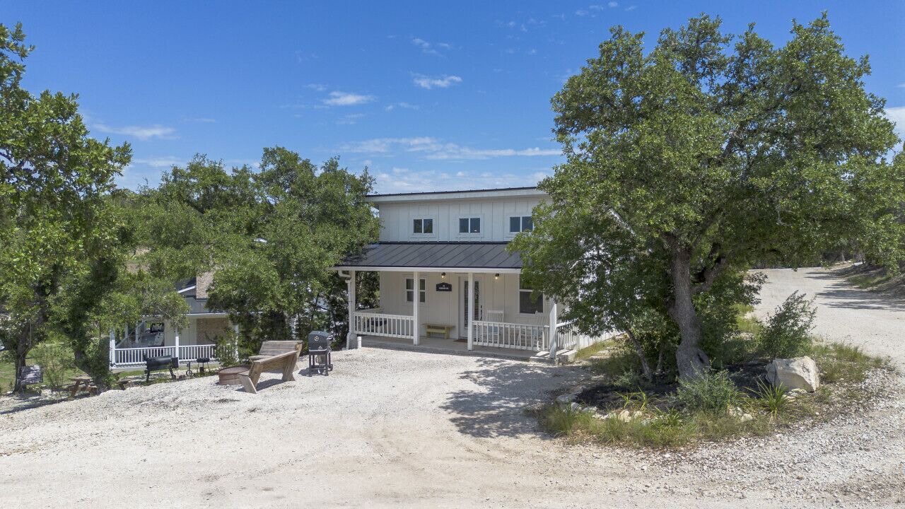 Photo of Outdoor in Spring Branch