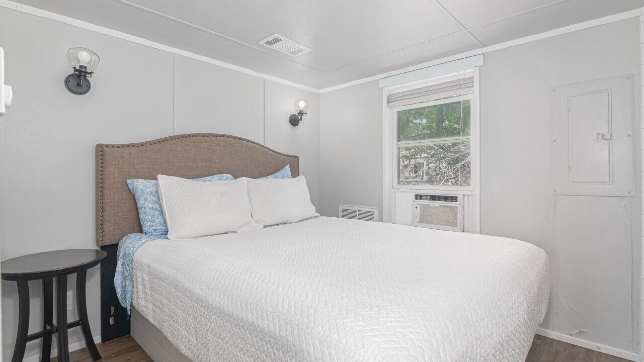 Photo of Bedroom in Spring Branch