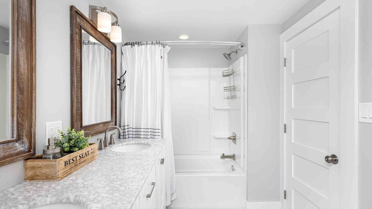 Photo of Bathroom in Perrysburg