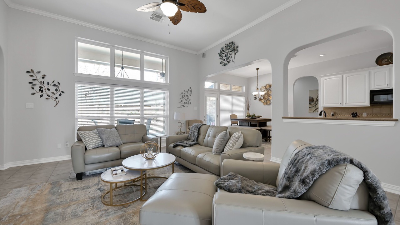 Photo of Livingroom in Cypress