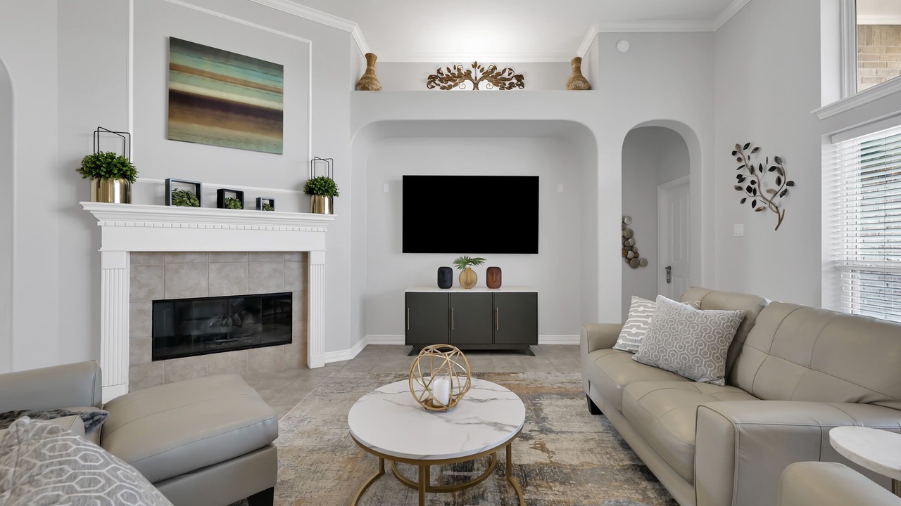 Photo of Livingroom in Cypress