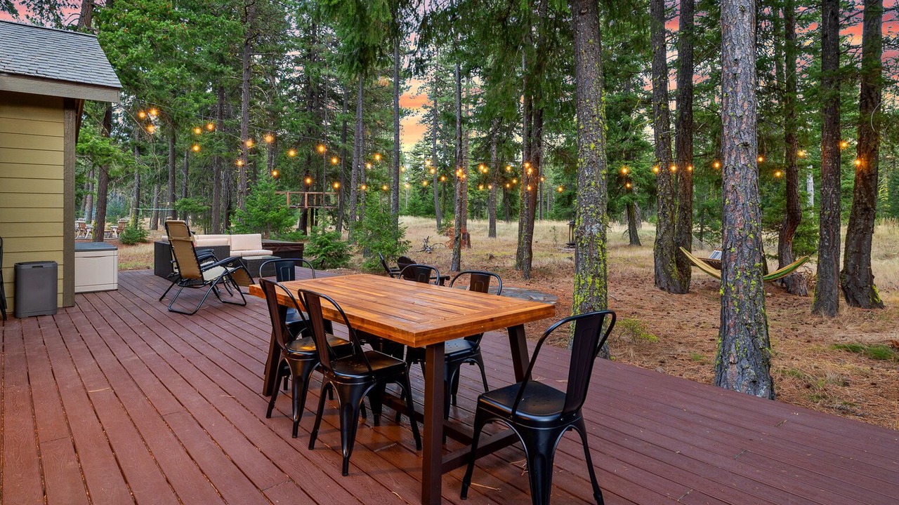 Photo of Outdoor in Ronald
