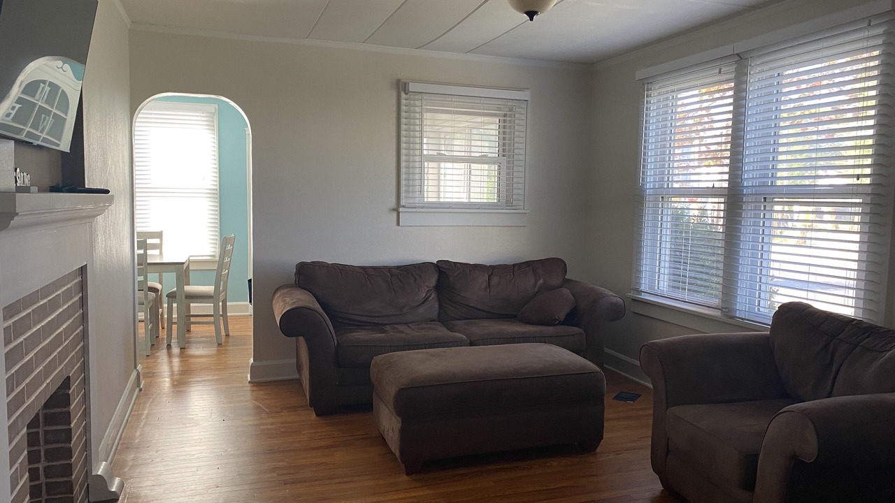 Photo of Livingroom in Vermilion
