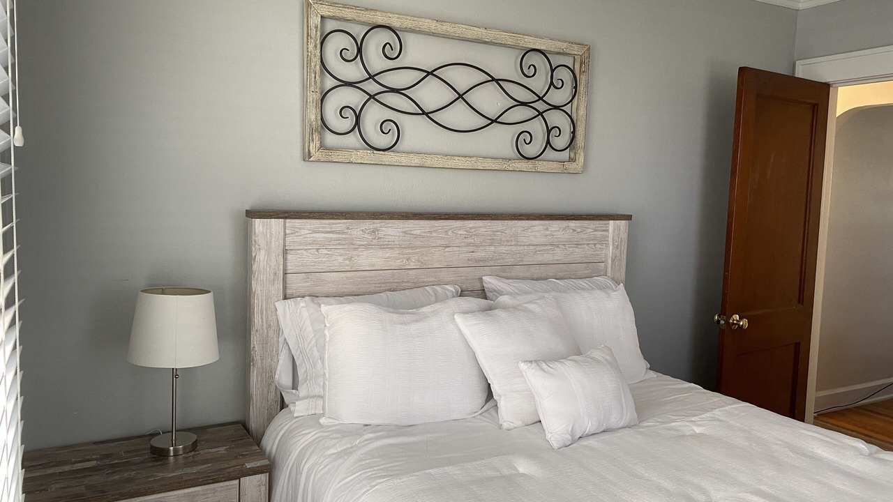 Photo of Bedroom in Vermilion