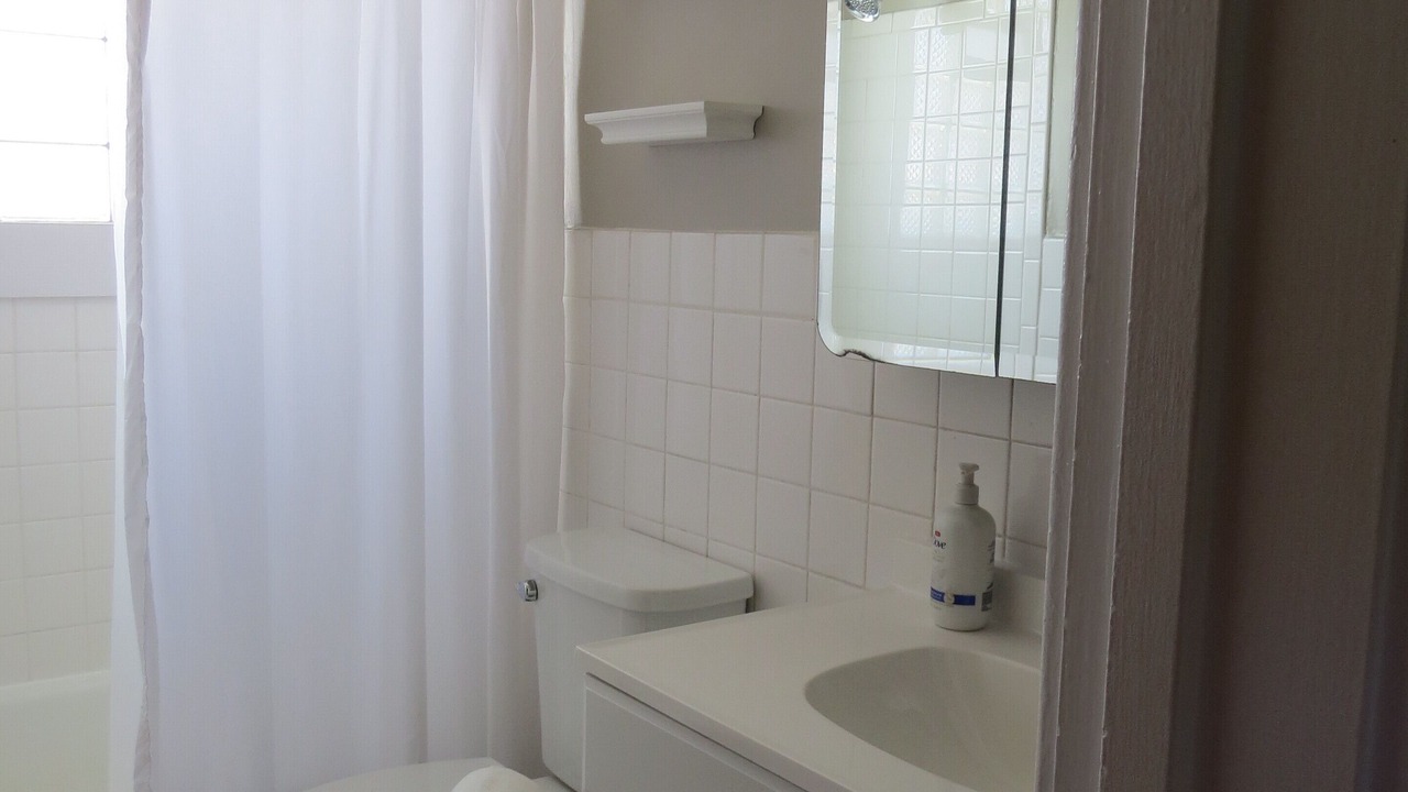 Photo of Bathroom in Vermilion