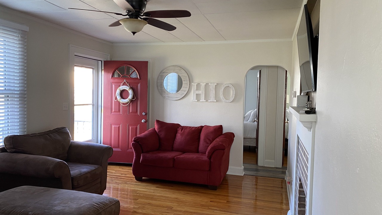 Photo of Livingroom in Vermilion