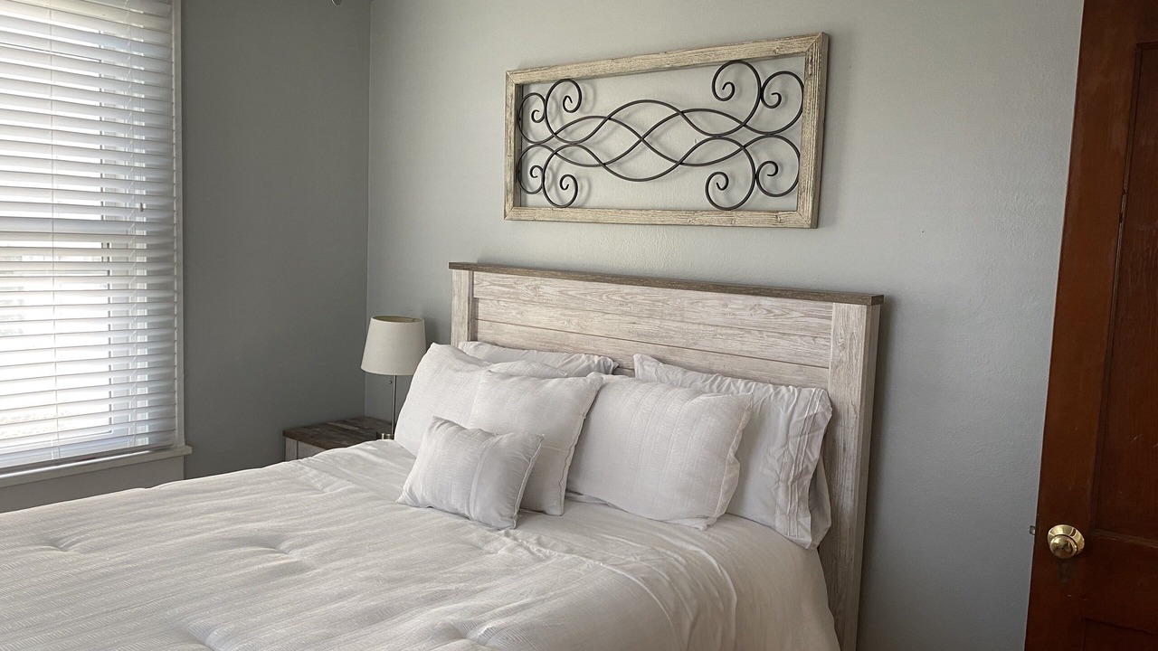 Photo of Bedroom in Vermilion