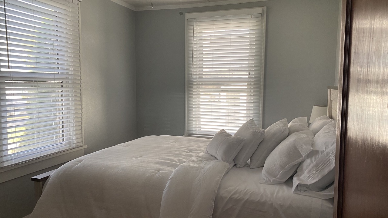 Photo of Bedroom in Vermilion