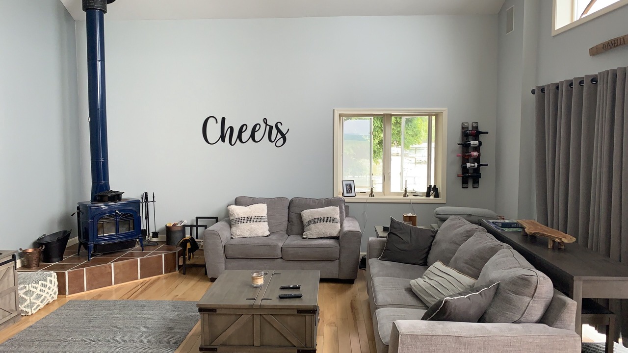 Photo of Livingroom in Poplar Ridge