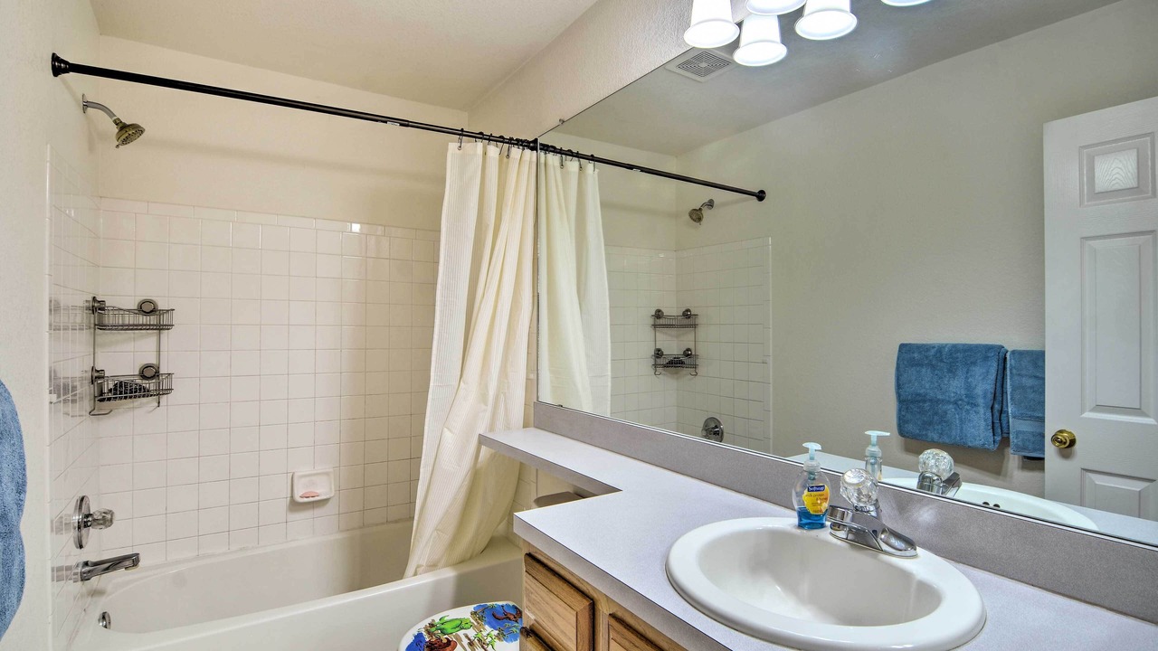 Photo of Bathroom in Broomfield